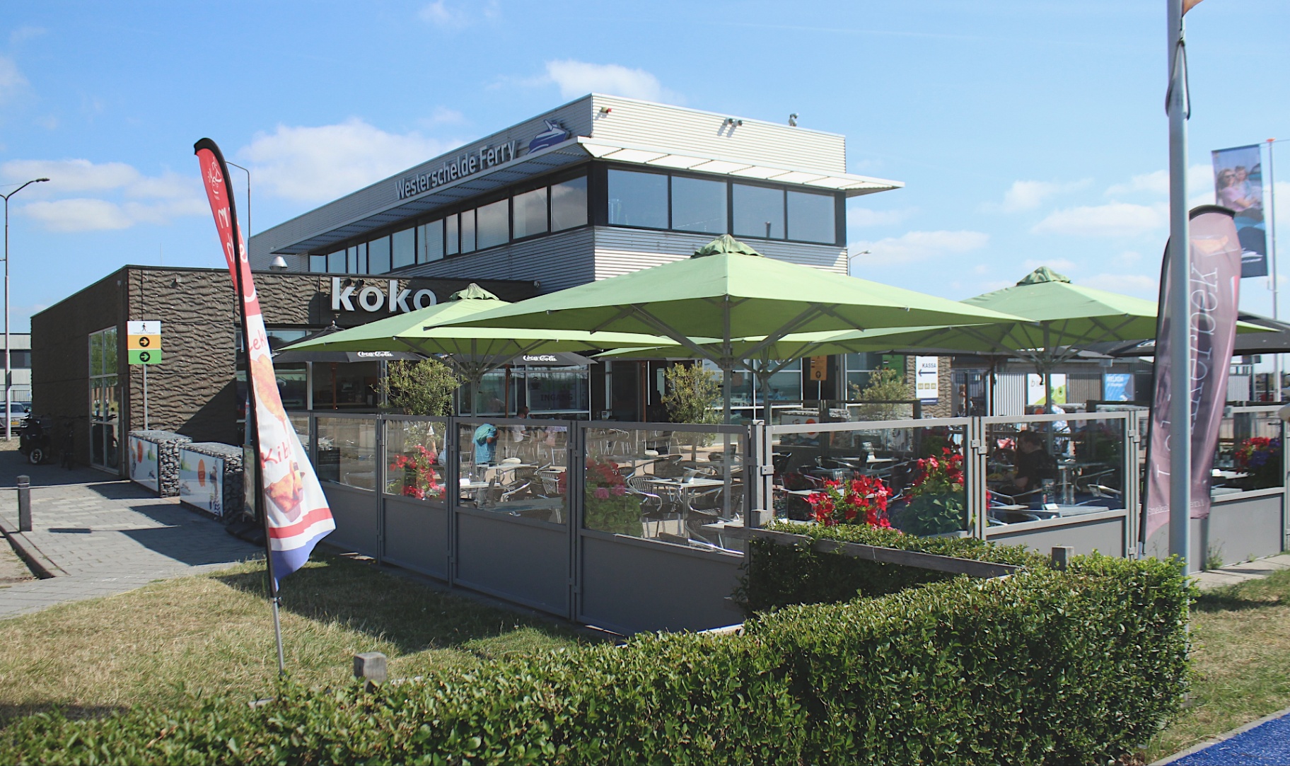 Cafetaria Koko naast de Westerschelde Ferry
